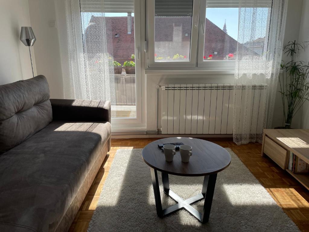 Sunny Apartment Вршац Екстер'єр фото